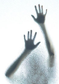 ���÷�Ͱ�������Զ��ǰ��